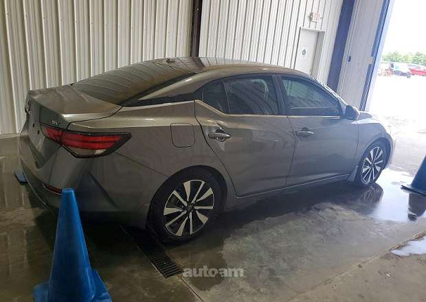 Nissan Sentra