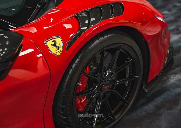 Ferrari SF90