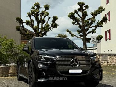 Mercedes-Benz GLC 300  2023 