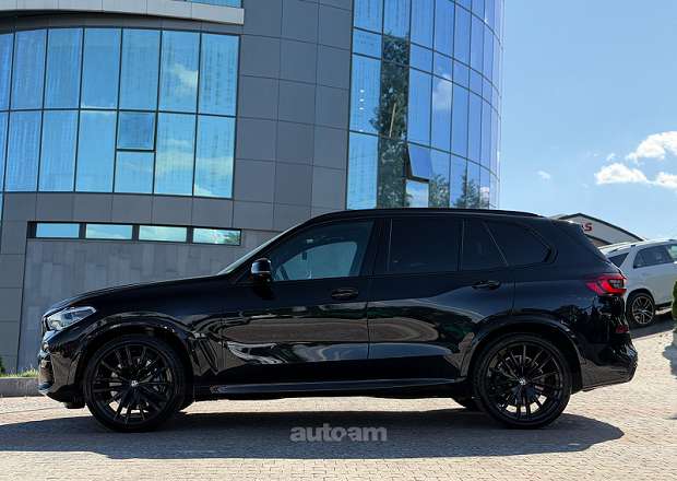 BMW X5 2022 — լուսանկար 14