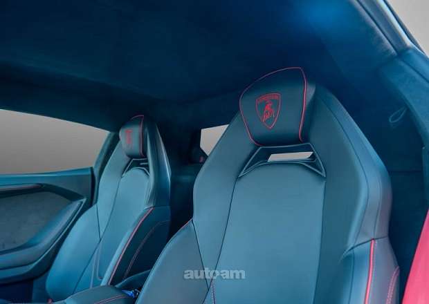 Lamborghini Revuelto