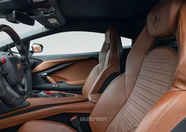 Lamborghini Revuelto