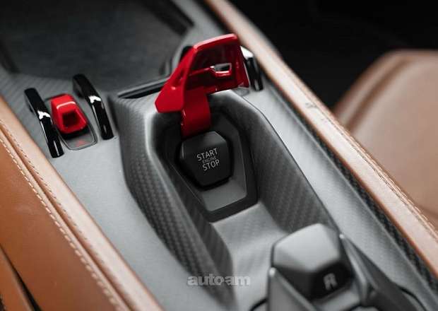 Lamborghini Revuelto