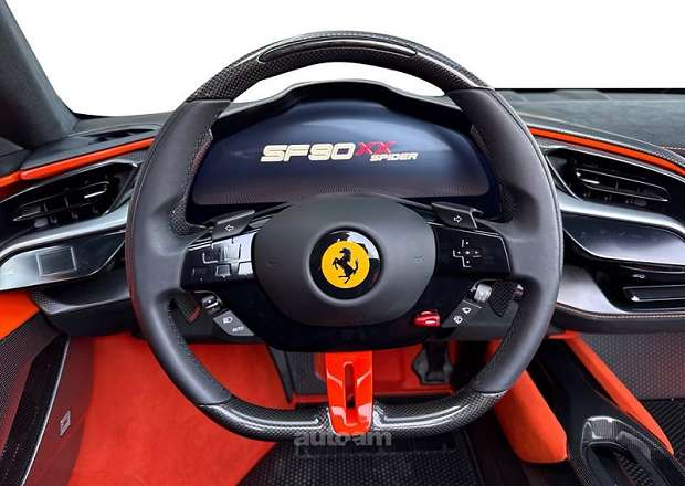 Ferrari SF90