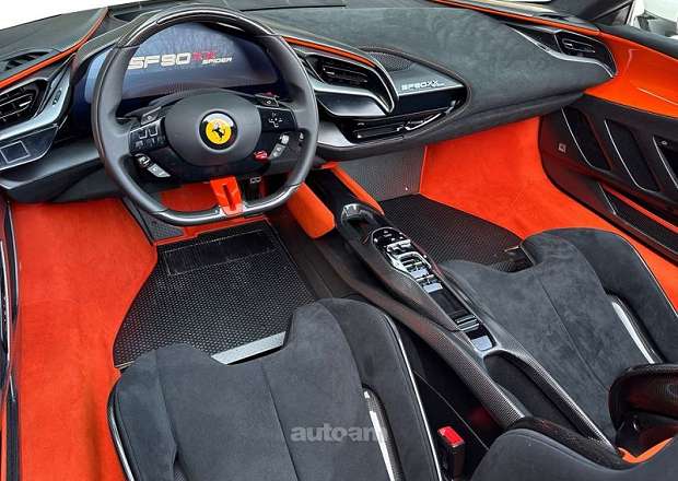 Ferrari SF90