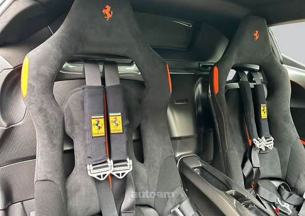 Ferrari SF90