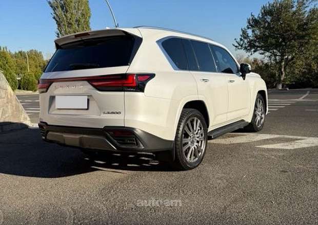 Lexus LX 600 2023 — фото 10
