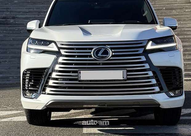 Lexus LX 600