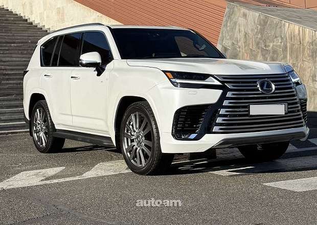 Lexus LX 600