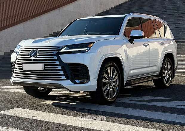 Lexus LX 600