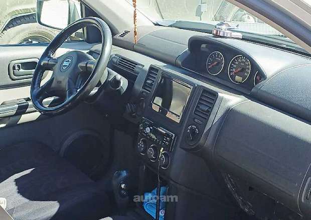 Nissan X-Trail 2005 — լուսանկար 3