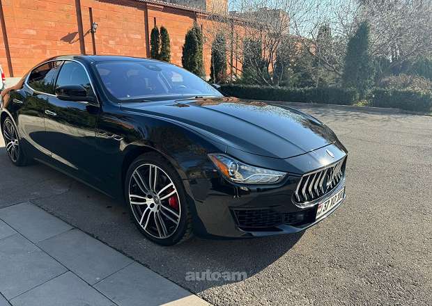 Maserati Ghibli