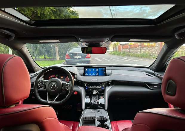 Acura TLX
