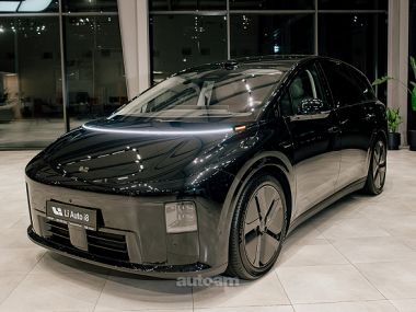 Lixiang i8  2026 