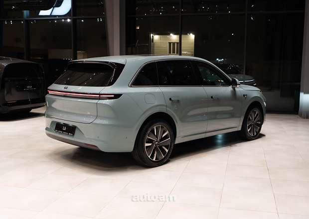 Lixiang Li L6