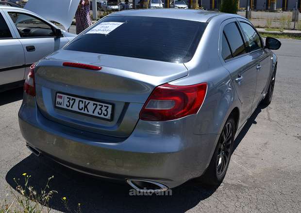 Suzuki Kizashi 2010 — լուսանկար 13