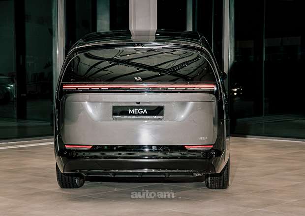 Lixiang Li MEGA 2026 — photo 15