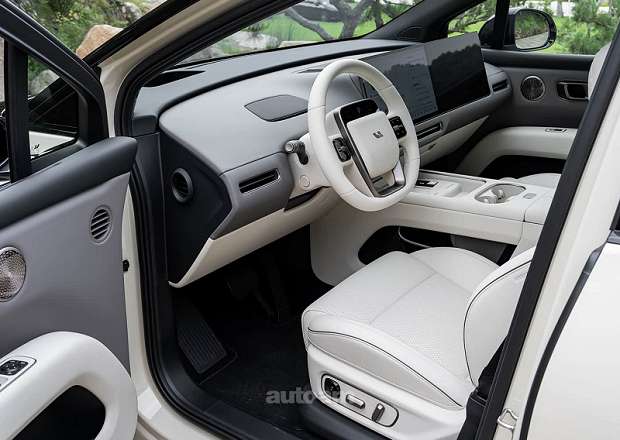 Lixiang i6