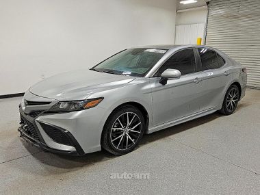 Toyota Camry  2024 