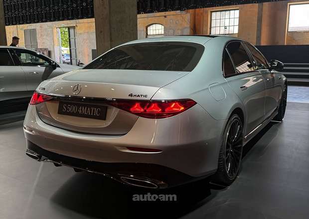 Mercedes-Benz S 500
