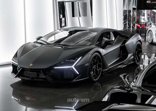 Lamborghini Revuelto