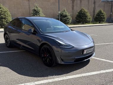 Tesla Model 3  2023 