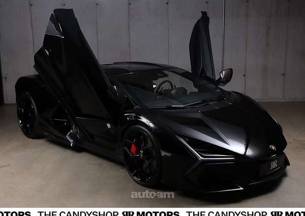 Lamborghini Revuelto