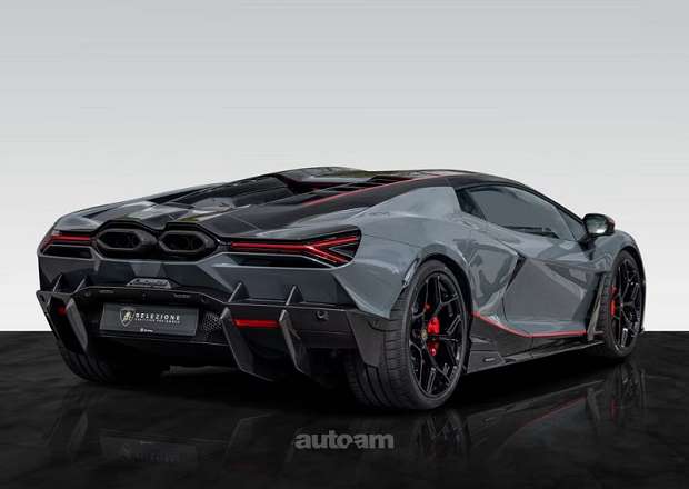 Lamborghini Revuelto