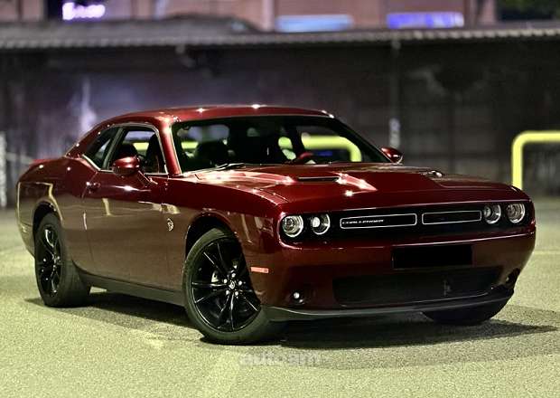 Dodge Challenger