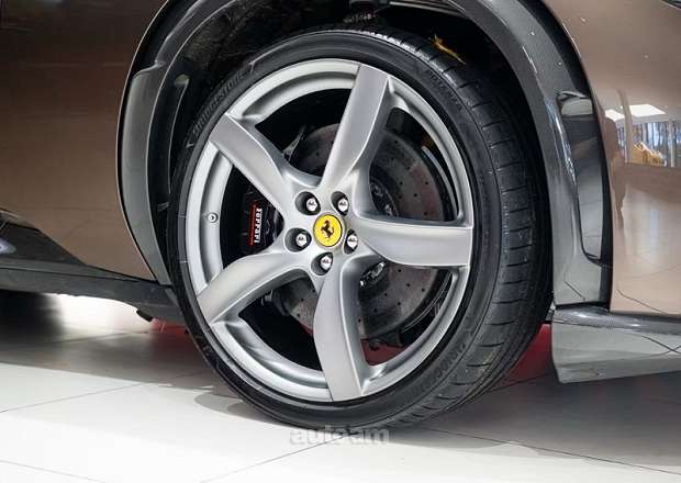 Ferrari Purosangue