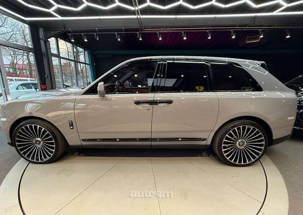 Rolls Royce Cullinan