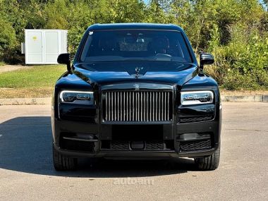 Rolls Royce Cullinan  2020 
