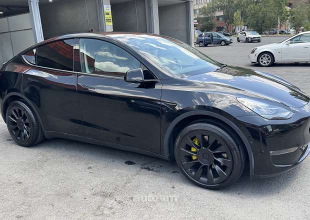 Tesla Model Y 2022 — լուսանկար 10