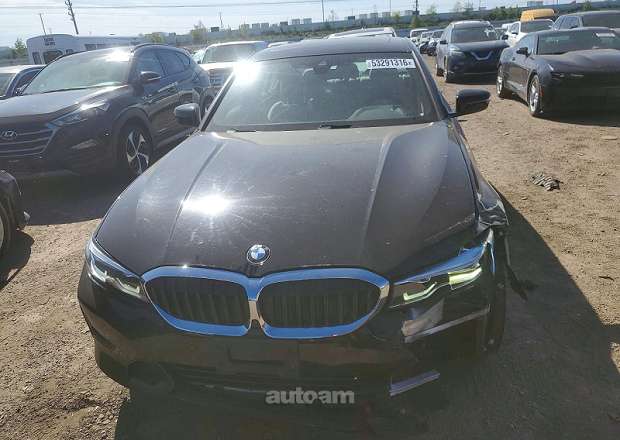 BMW 330