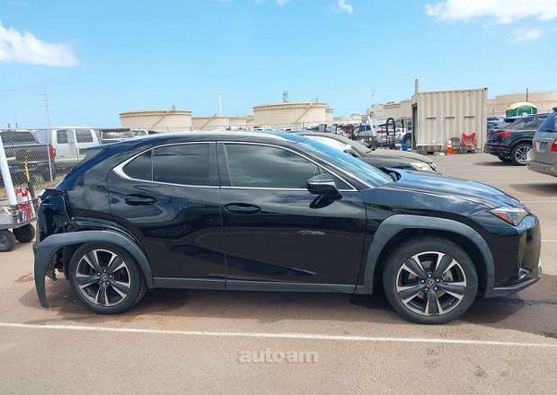Lexus UX 200