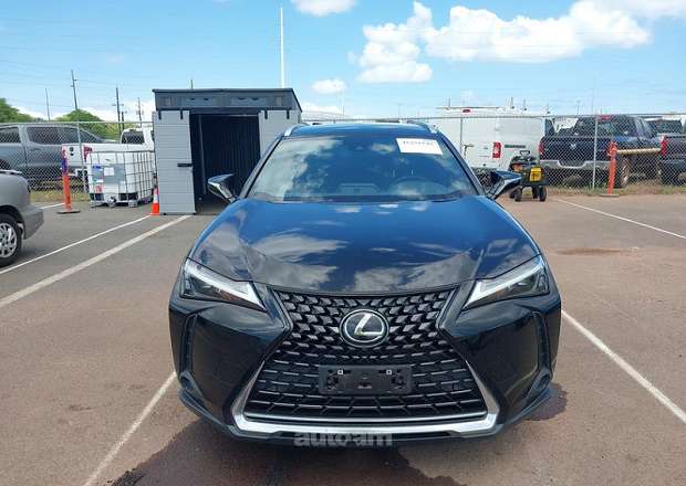 Lexus UX 200