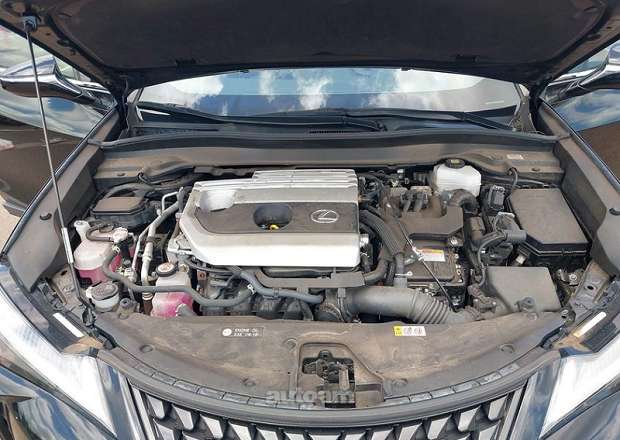 Lexus UX 200