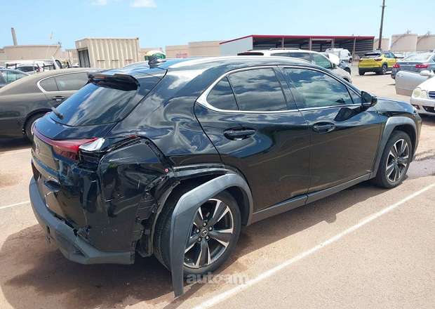 Lexus UX 200