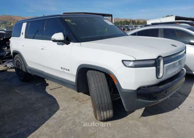 Rivian R1S