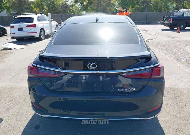 Lexus ES 300