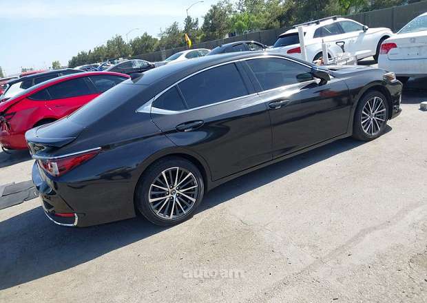 Lexus ES 300