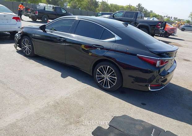 Lexus ES 300