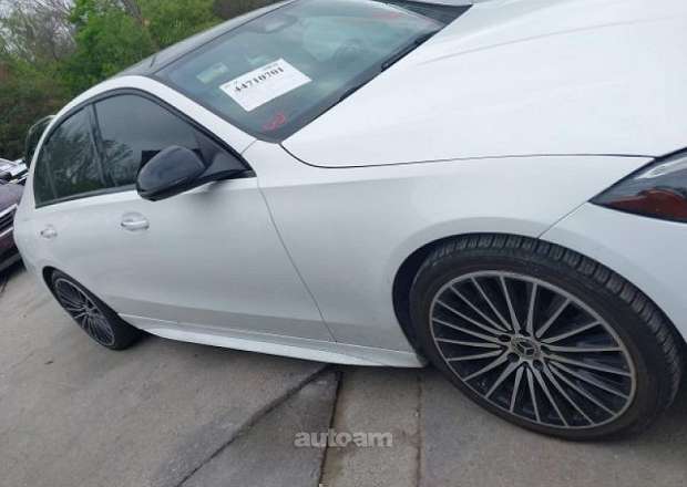 Mercedes-Benz C 300