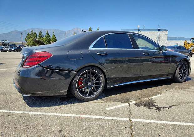 Mercedes-Benz S 63 AMG