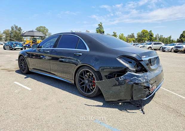 Mercedes-Benz S 63 AMG