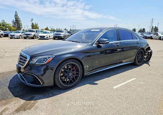Mercedes-Benz S 63 AMG