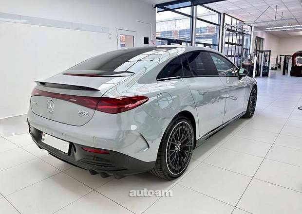 Mercedes-Benz EQE 53 AMG