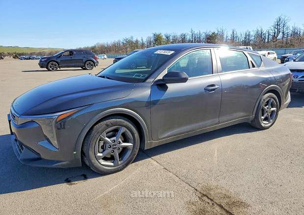 Kia K4