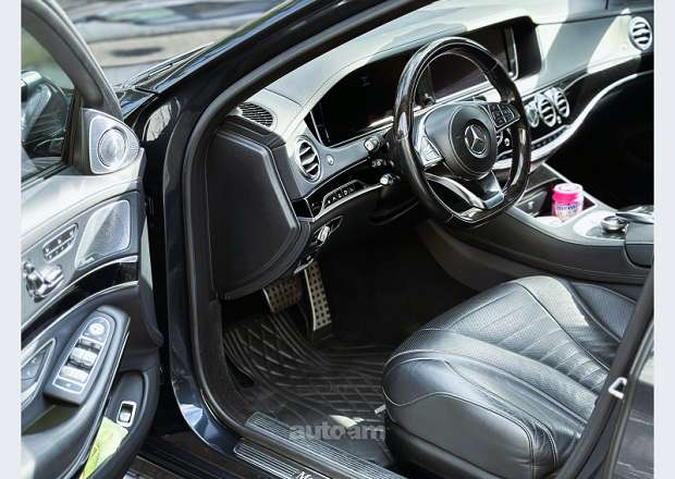 Mercedes-Benz S 500