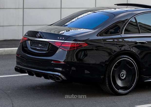 Mercedes-Benz S 63 AMG